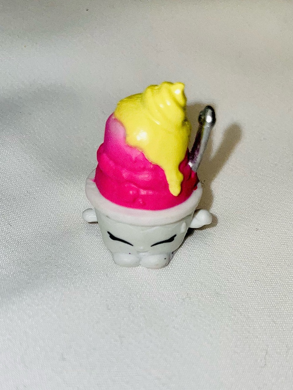 Shopkins “Scoopy Two”- S3 Food Fair Collection